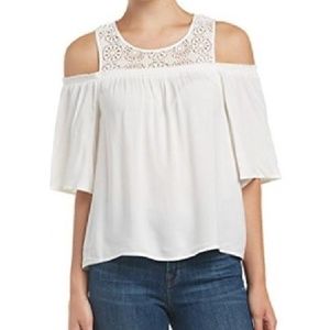 White Medallion Crochet Blouse